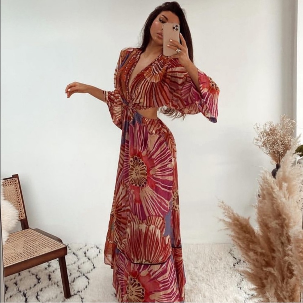 RARE!! GORGEOUS ZARA LIMITED EDITION Cut Out Dress - Picture 4 of 12